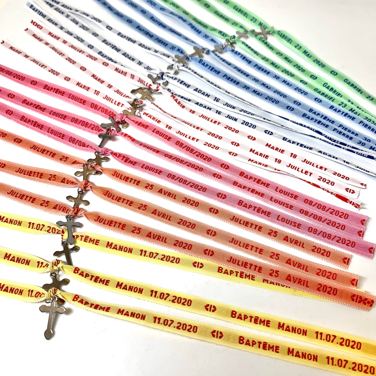 Bracelet à Personnaliser : Croix Argentée