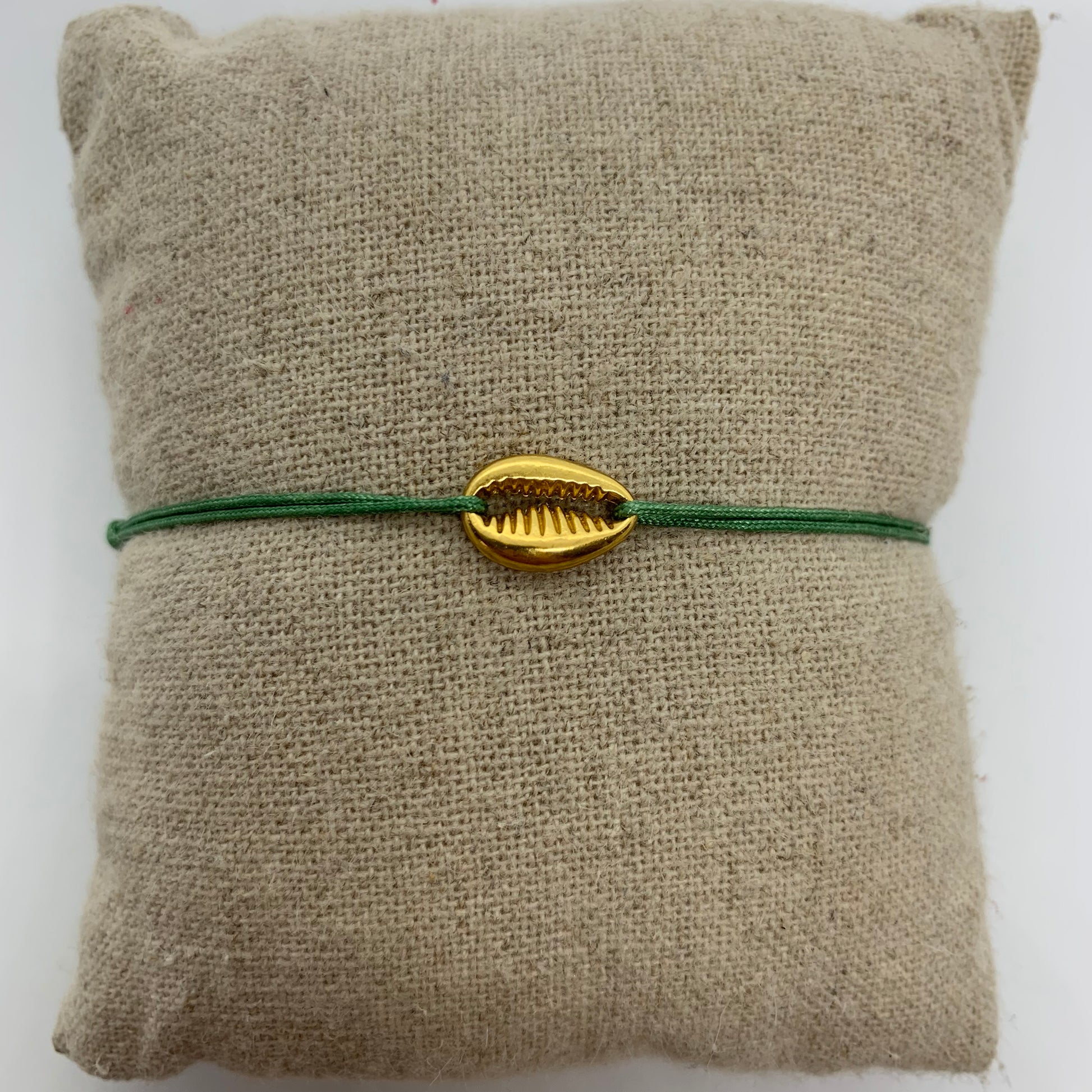 Gold-plated shell bracelet shell jewel
