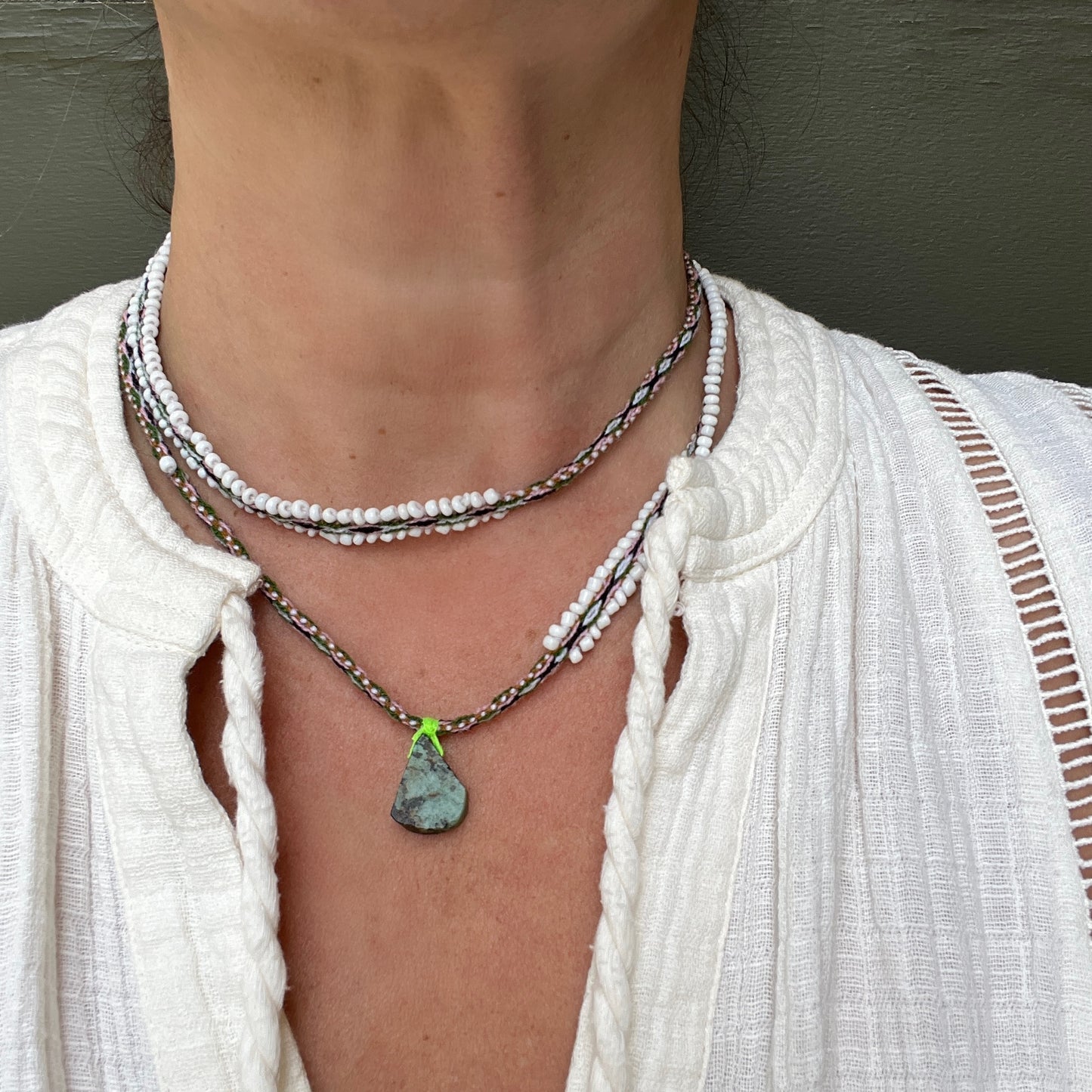 Collier ethnique turquoise vacances kaki