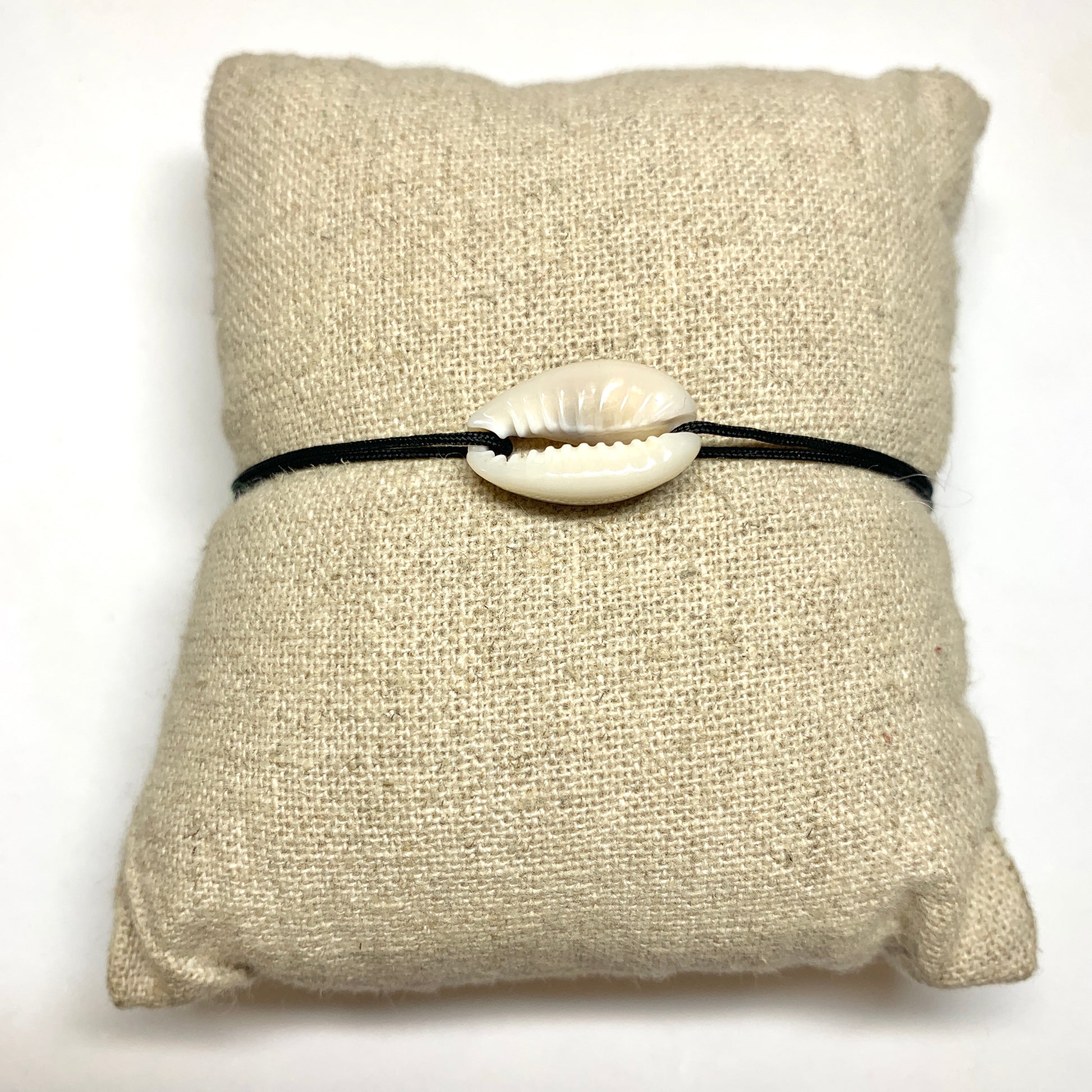bracelet coquillage cauri naturel fabriqué à la main en France