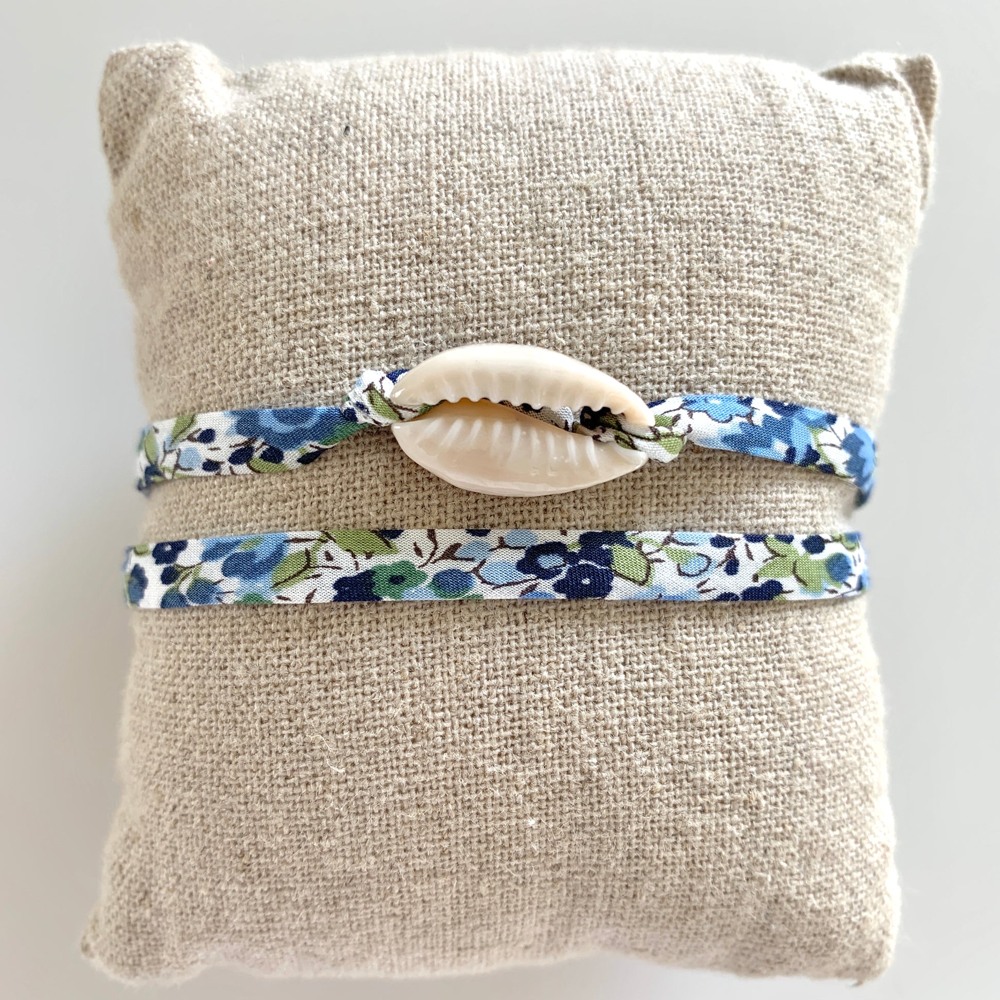 bracelet coquillage liberty ruban